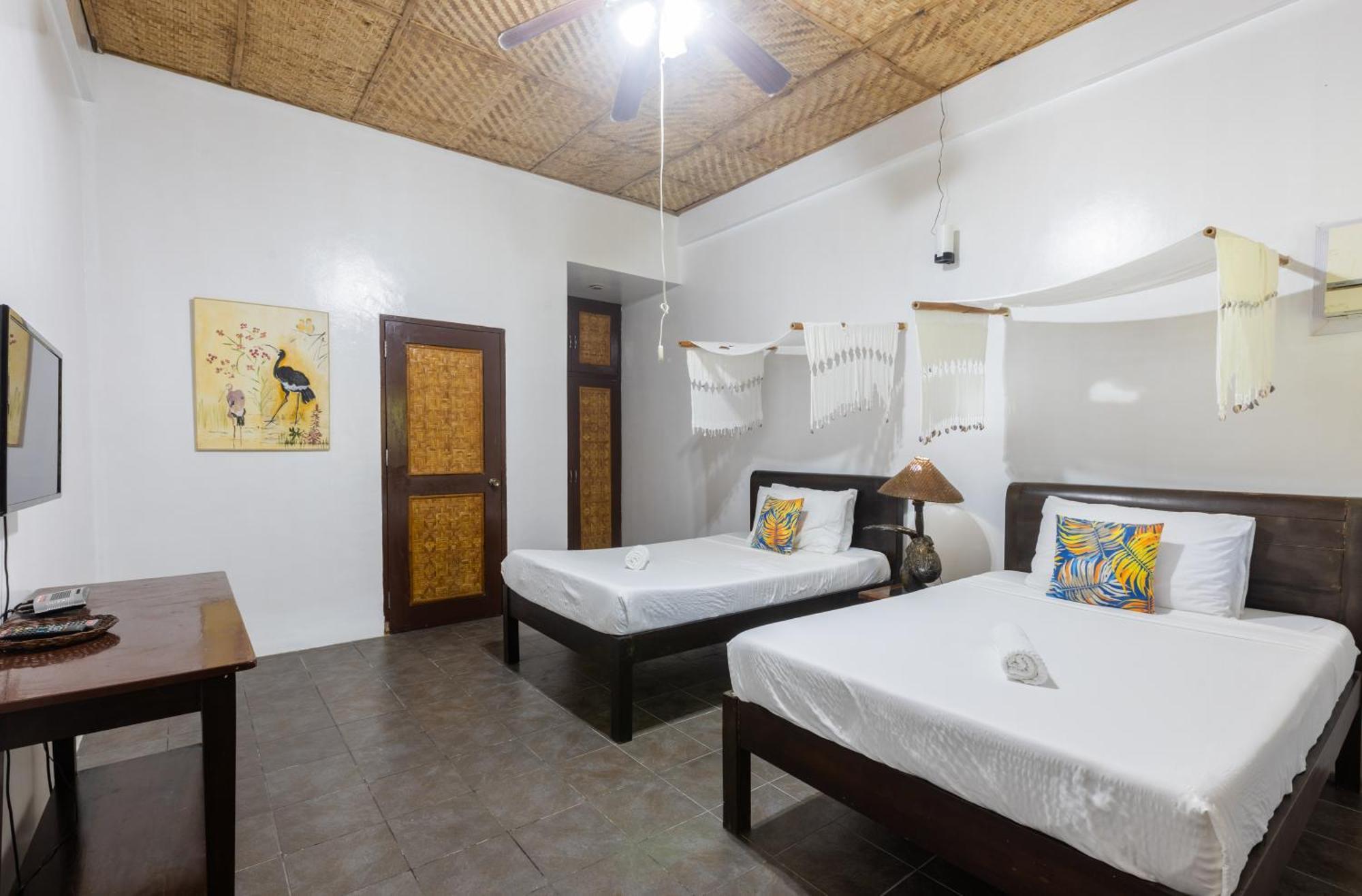 Nabulao Beach Resort Hinoba-an Экстерьер фото