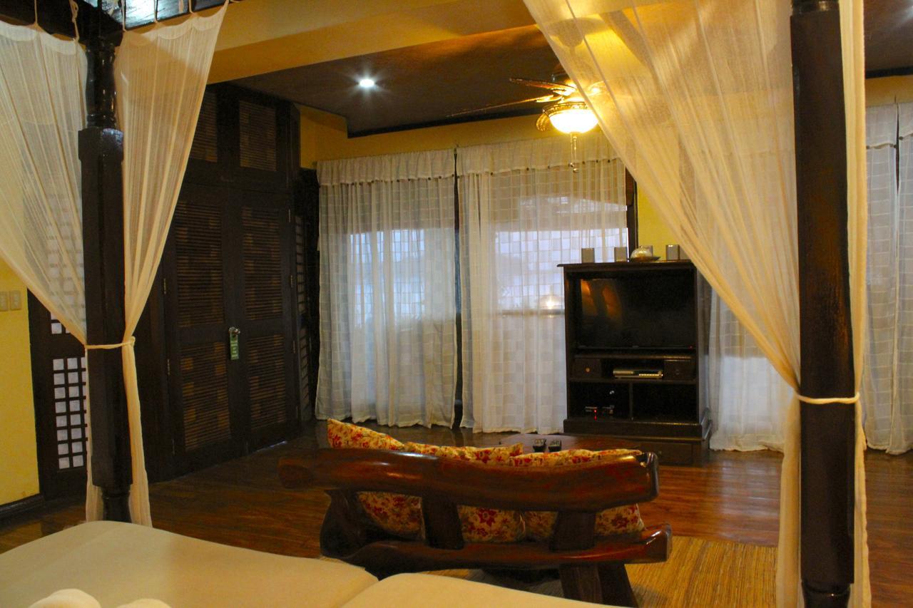 Nabulao Beach Resort Hinoba-an Экстерьер фото